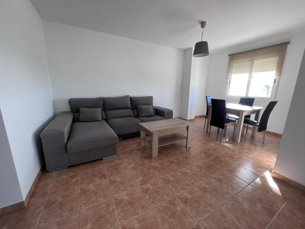 Apartamentos La Caleta Caleta De Velez Buitenkant foto